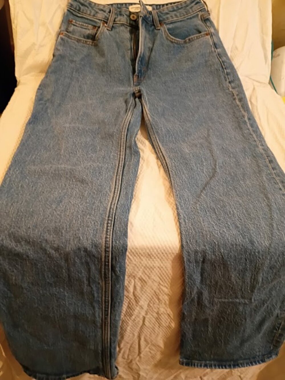 Abercrombie & Fitch Pants, size 27 Regular, length 41", inseam 30" Cure love
